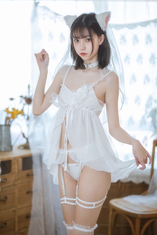 [41P/627M]许岚LAN – 白色纱裙